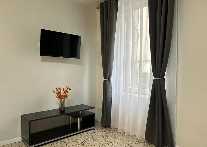 Timco With Balcony And Air-conditioner