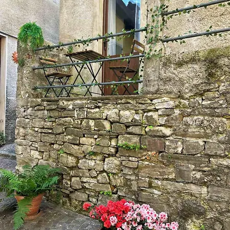 Timco With Balcony And Air-conditioner * トルノ