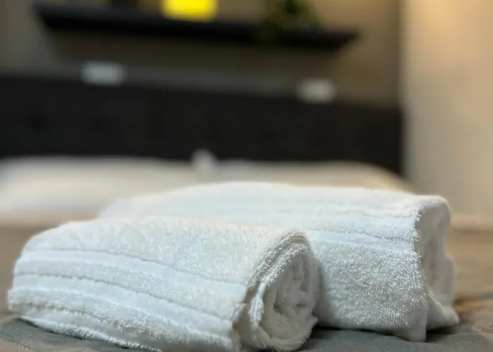 Timco With Balcony And Air-conditioner * Torno